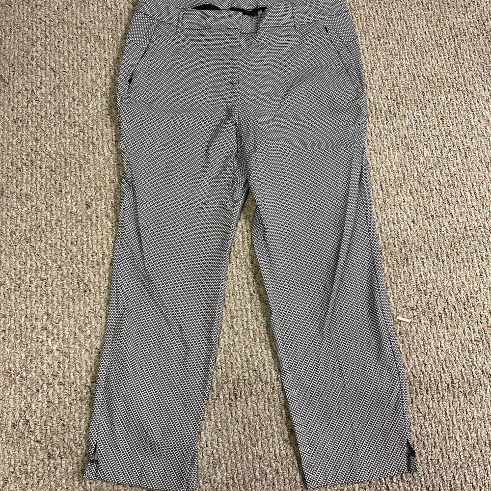 Lane Bryant sz 16 black and white ankle dress pant.